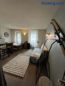 Superbe Logement Bord de rivière-Montagne-Ski-Randonée - Image 4