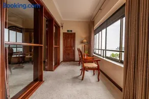 Moriah Hill Resort - Image 2
