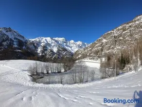 MCX Vacation Rental - MAISON LOZ duplex in typical village in Valtournenche with modern comforts just 2 minutes from the cable cars! - Image 2