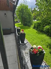 Erholsame Auszeit auf ca 100 qm in Idylischer Lage mit großer Terrasse - Image 1