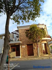 Kostas luxury little suites - Image 4