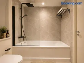 The City Luxe Residence - Image 5