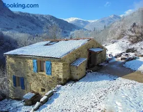 Gîtes Le Paradoxe des Pyrénées - Image 1