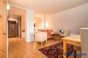 Appartamento con sauna, barbecue e terrazza - Image 2