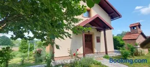 Holiday house and apartments Vale - Image 3