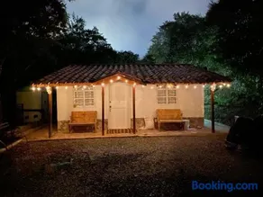 Cabernet Cabaña - La Cava Lodge - Image 2