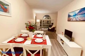 unit #301 Mountain view 2BR in Canmore Down town - Image 1