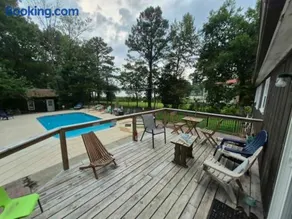 Pool River House - Image 2