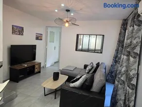 Prado Chanot Apartment - Image 2