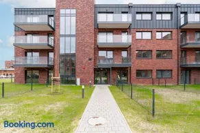 Stara Cegielnia Lake View Apartment by Renters Prestige - Image 2