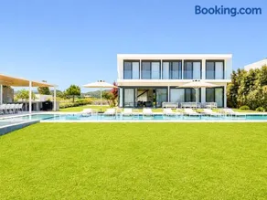 Miguel Luxury Beach Front Villa - Image 1