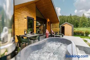 Uphill Spa Chalets - Image 3