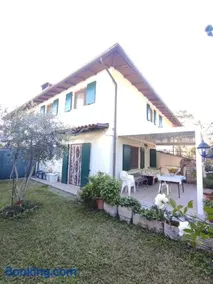 Green House - Image 1