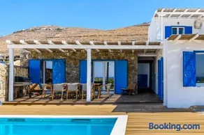 Emerald Bay 4BR with pool by Lia Beach - Image 1