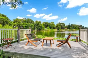 Spring-Fed Lake King Suite Pet Friendly - Image 2