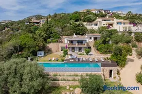 Luxury villa in porto cervo - Image 1