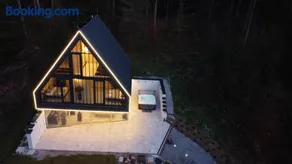 Pine Chalet - sauna & jacuzzi - Image 2
