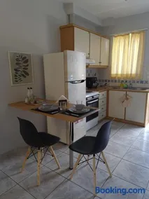 Seaside Apartment in Xilokastro - Selene by Booking Kottas - Image 3