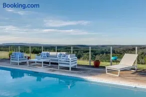 Whispering Pines Lodge - Image 2