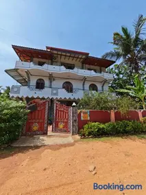 Cleopatra Rest House - Image 1