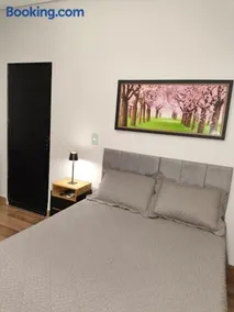 Suite 2 - Image 1