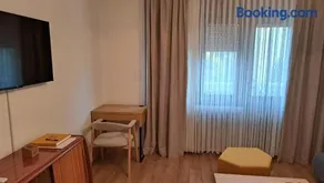 Apartman 19 Vinkovci, klimatiziran, self check-in - Image 3