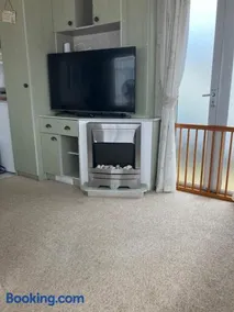 Hollie’s Hemsby holidays - static caravan - Image 3