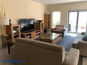 Residence On Robe - Image 3