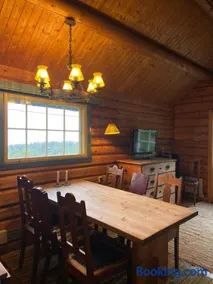 Sunny cottage with soul near alpine center - Image 2