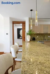Casa Cielo 3 BR Penthouse with Views - Image 3