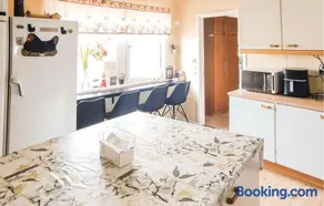 Gorgeous Apartment In Målilla With Wifi - Image 4