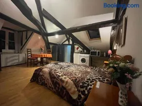 5 Mins to ZOOTHOIRY STUDIO LUMINEUX - Image 4