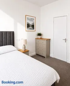 Snowdon Apartments - Image 4