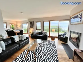 Sea Haven - My Tranquil Costal Retreat - Commanding Views - Image 2