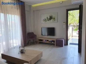 Villa Modern Nikiti - Image 1