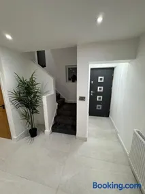 The Ivory Retreat - Image 5