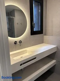 REUSIA Apartaments - Image 1