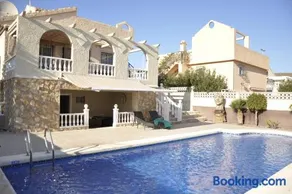 Bamari Villa - Image 1