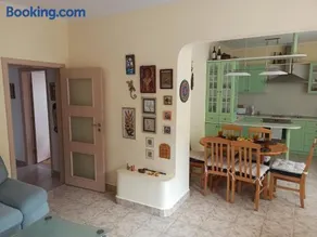 Apartment Maddie - Image 1