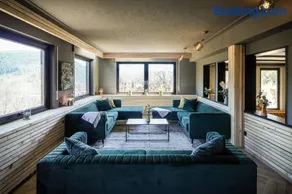 Luxus Villa mit 23 Zimmern und 19 Bädern und SPA - Image 2