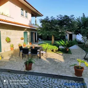 Casa Além Rio - quartos para 6 hóspedes em Santo Tirso - Image 1