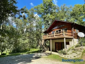 Fern Hill Cabin - Image 1