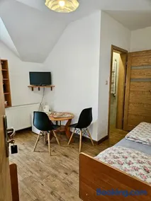 Pokoje Gościnne Złoty Potok Jura Krakowsko Częstochowska Dom w zaciszu podwórka - Image 3