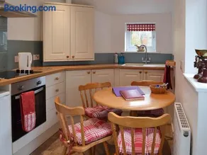 Wild Flower Cottage - Image 4