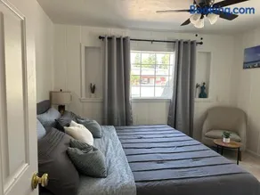 Suite E with 2-bedroom - Image 2