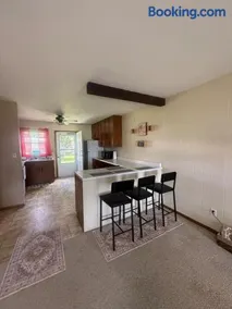 Peaceful Retreat - Image 1