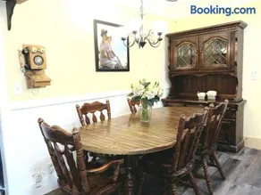 The Goulding Cottage and farm - 4 beds, 3 baths - Image 2
