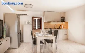 Apartment Klimno - Image 1