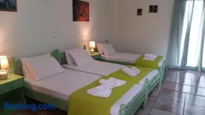 Pitsinis Apartments - Image 5
