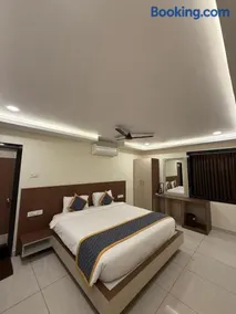 DVR GRAND-AC Rooms - Image 5